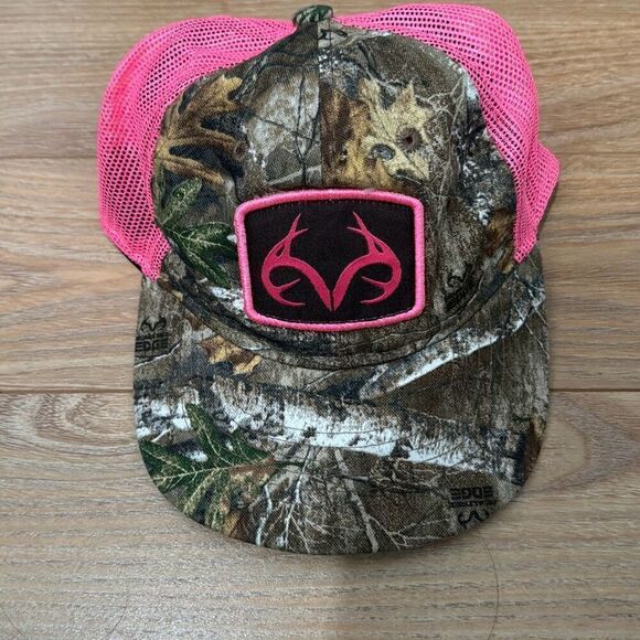 Realtree women’s camouflage hat - Picture 1 of 4